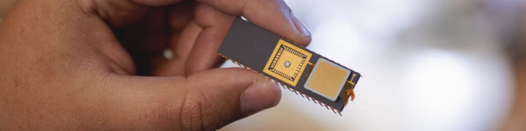 Servicio Científico de Encapsulado de Chips